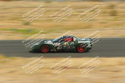 media/May-31-2025-CalClub SCCA (Sat) [[2c1a04e1ee]]/Race/Group 4/Turn 4b/